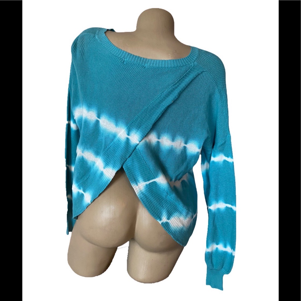 Fate Lightweight Tie Dye Sweater/Back Opening Nwt